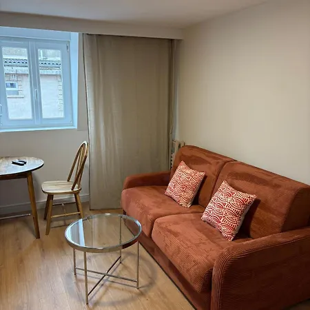 Cozy Urban Cocoon With Mezzanine Fives Metro Апартаменты Лилль